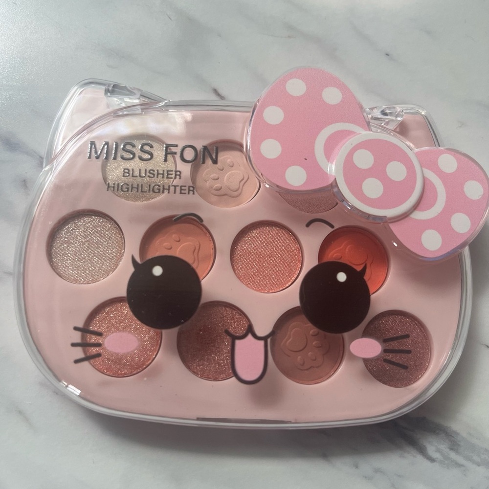 Miss Fon Blusher Highlighter Palette with Lip Bundle